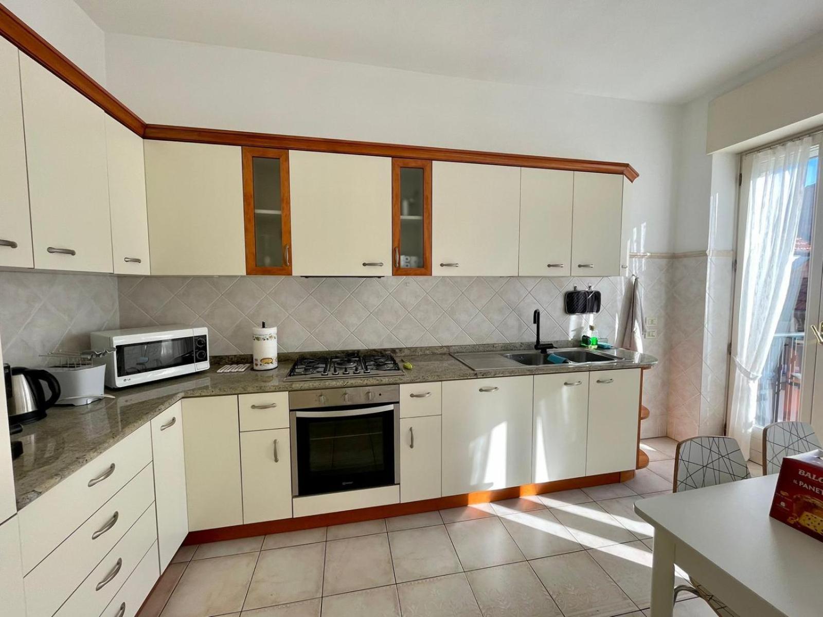 Family Apartment Vista Lago Stresa Bagian luar foto