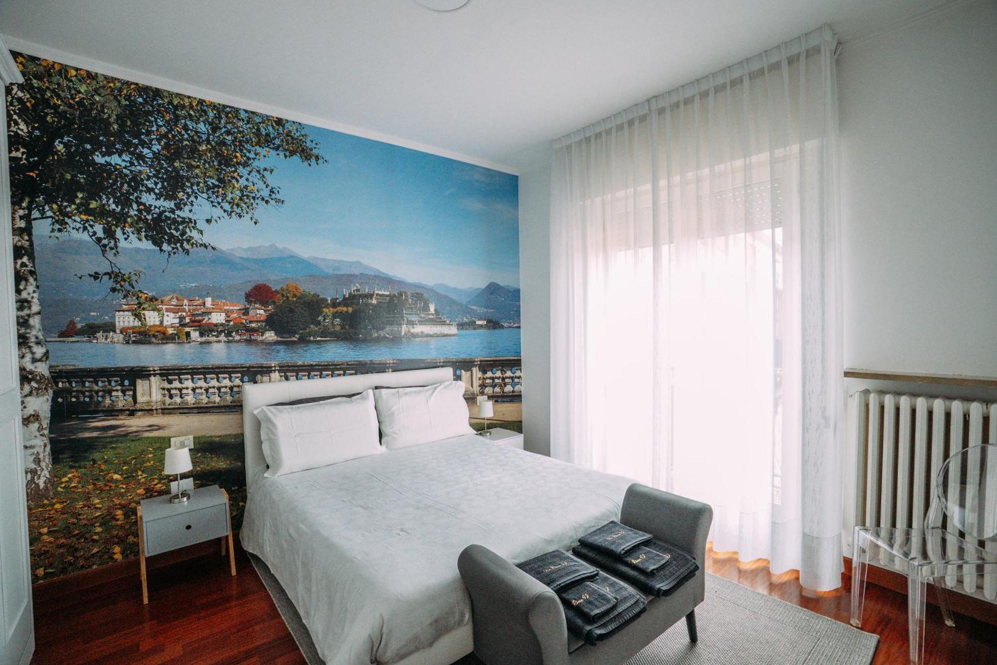 Family Apartment Vista Lago Stresa Bagian luar foto